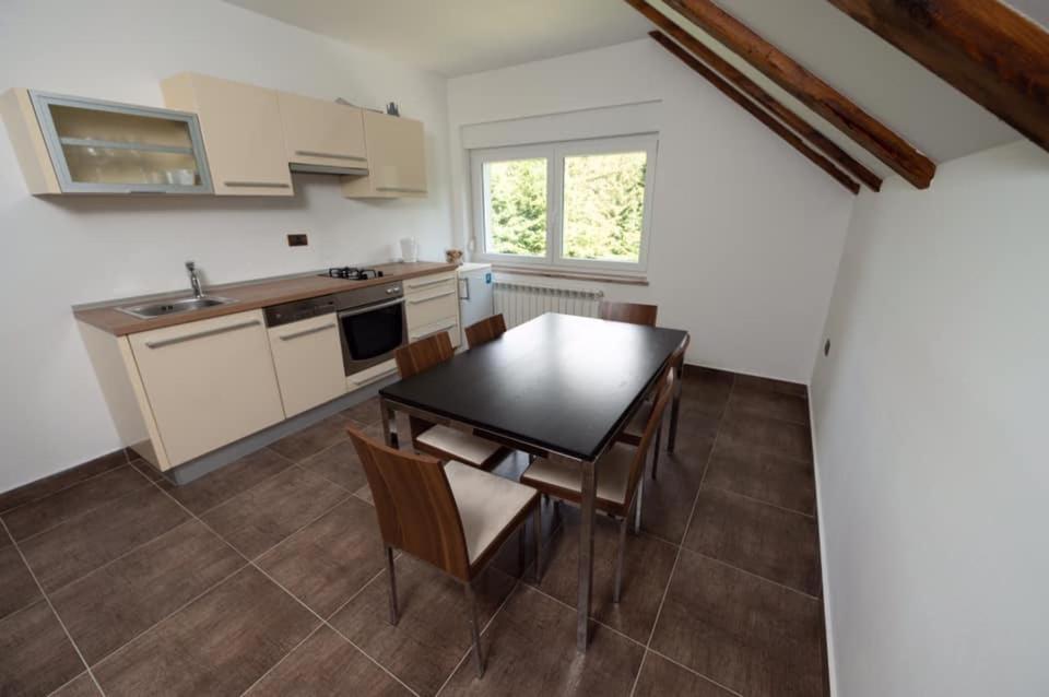 Apartmaji Velikonja Ajdovscina Luaran gambar